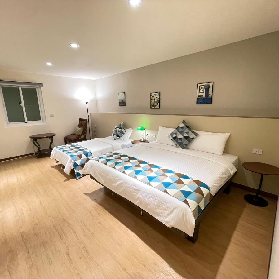 墾丁聚點旅棧 2Ps Hotel Екстериор снимка